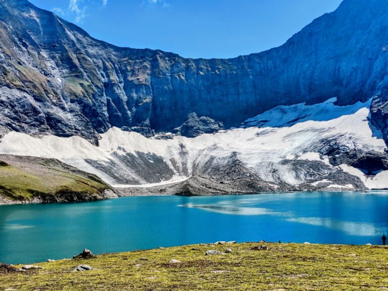 Ratti Gali