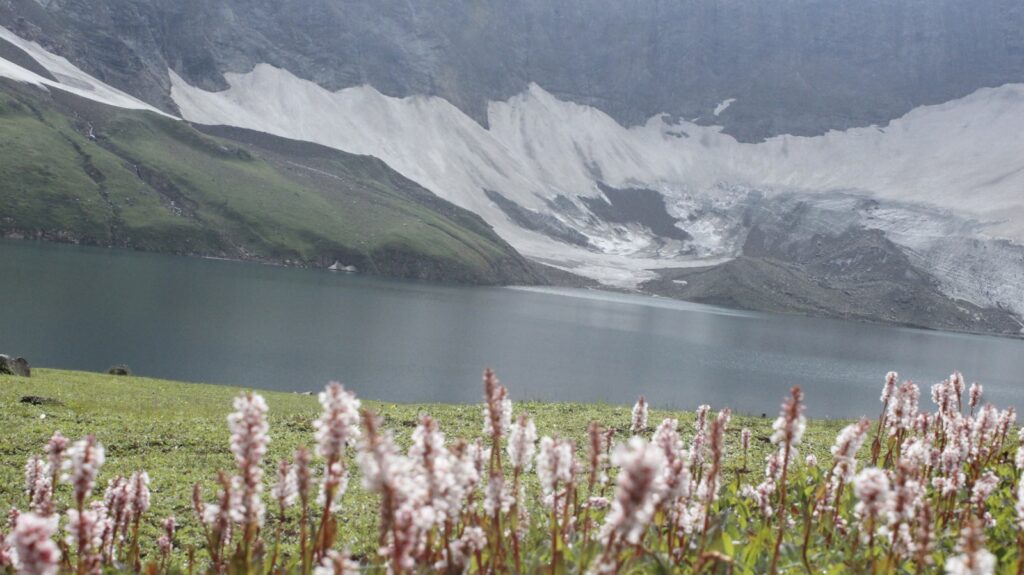 Ratti Gali